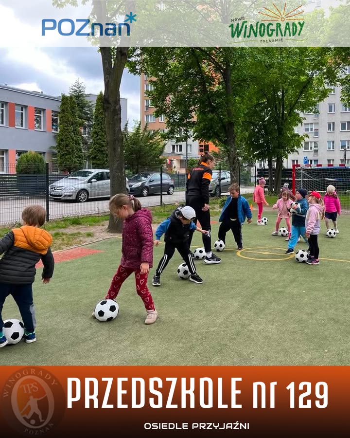 ⚽Przedszkolaki w ruchu⚽ 🟧Dziś odbyły się pierwsze zajęcia w ramach cyklu sportow