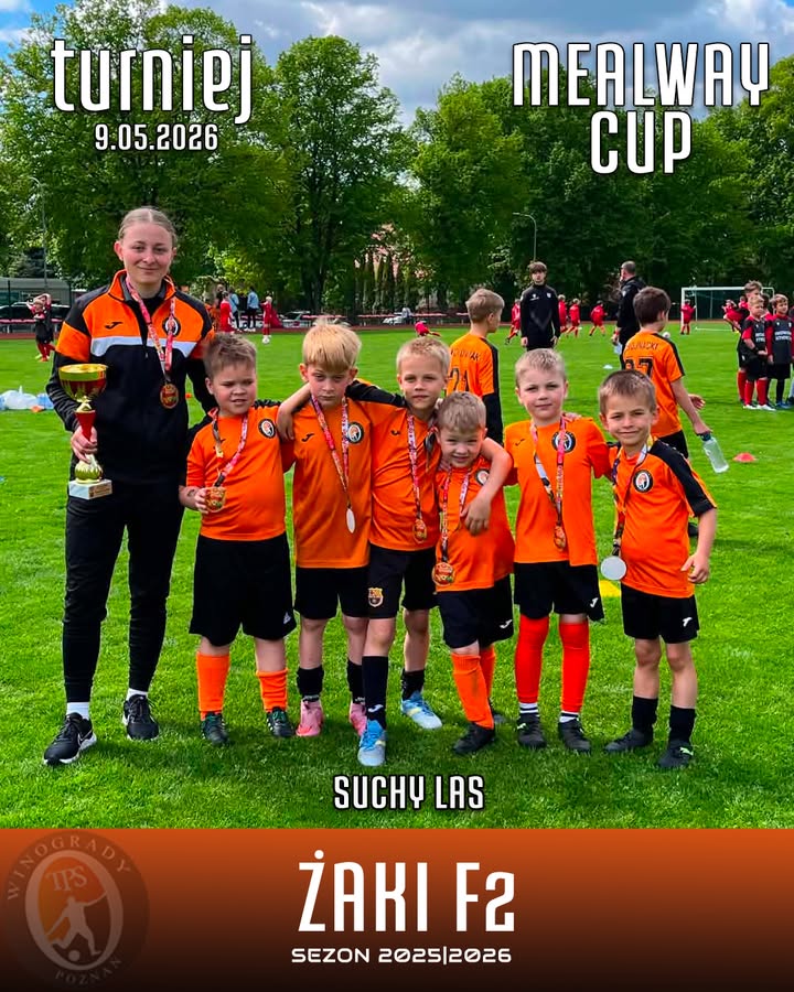 🟧Grupa Żak F2 wzięła udział w MEALWAY CUP 💪⚽ ⬛️Razem z trenerką Wiktoria chłopac